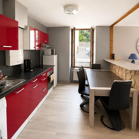Bright Apartment, View Of Cathedrale Saint-flour *